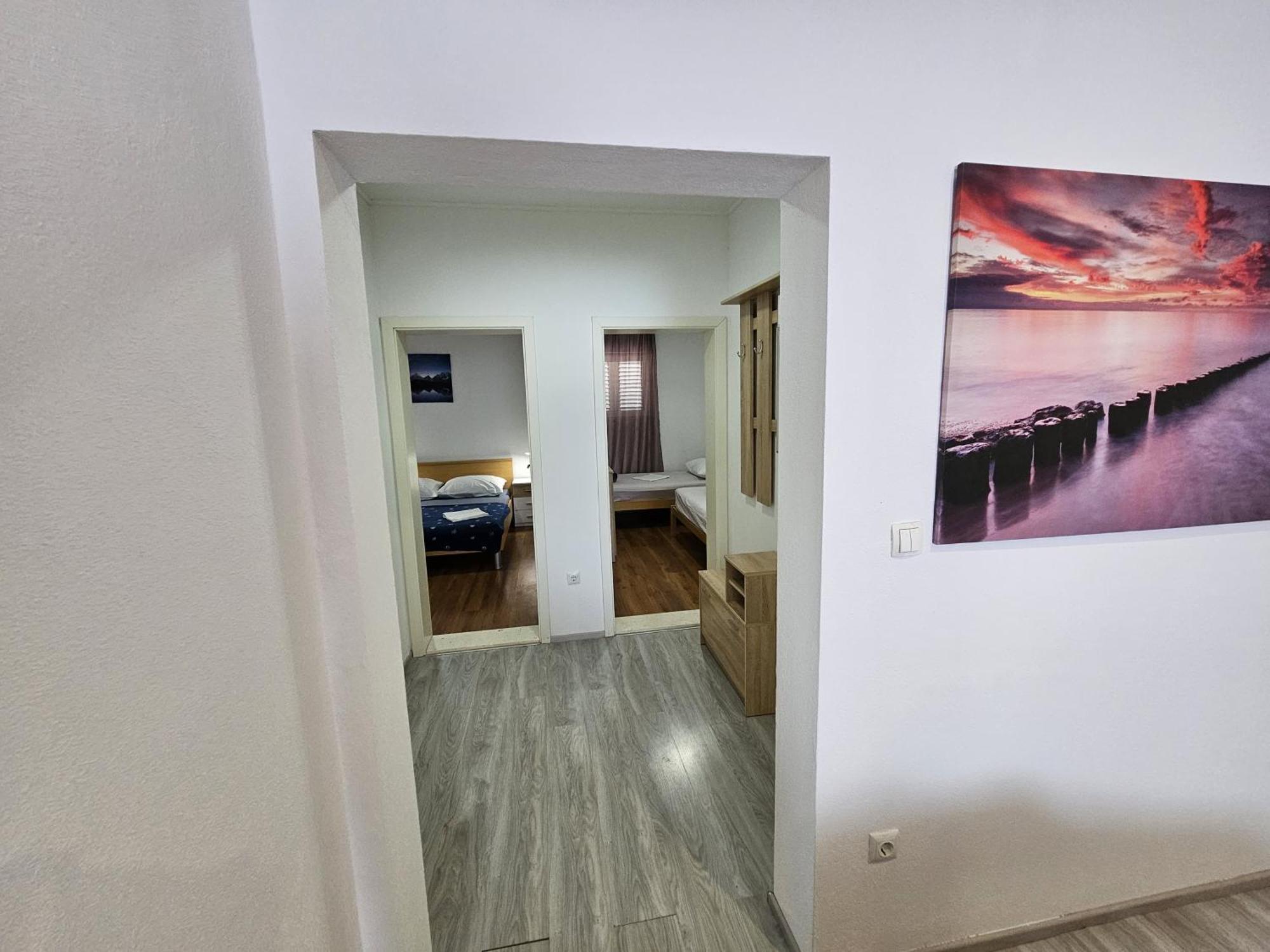 Modern Apartment Nikola In A Quiet Area Kaštel Stari Eksteriør billede