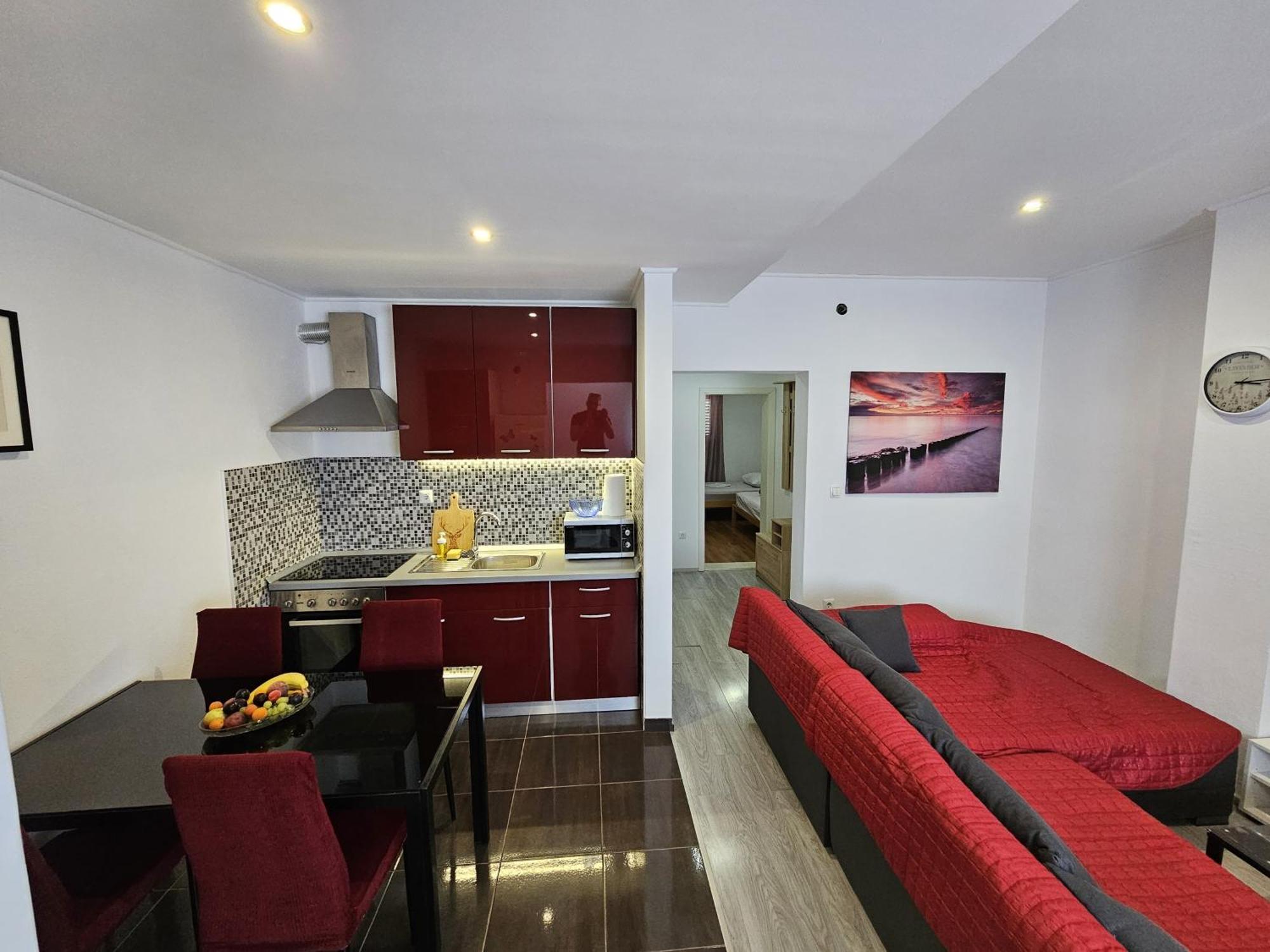 Modern Apartment Nikola In A Quiet Area Kaštel Stari Eksteriør billede